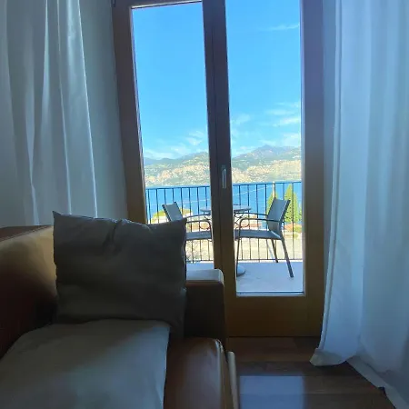 Capri Апартаменти *